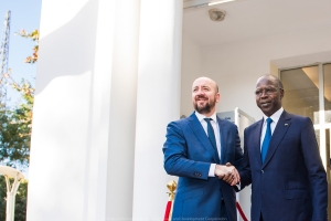 Arbeitsbesuch im Senegal: Treffen mit dem senegalesischen Premierminister Mahammed Boun Abdallah Dionne und dem Minister der Entwicklungszusammenarbeit Alexander De Croo.