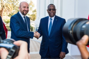 Arbeitsbesuch im Senegal: Unterredung mit dem senegalesischen Präsidenten Macky Sall.