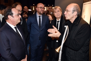 Cartoonist exhibition in Molenbeek with François Hollande