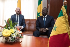 Arbeitsbesuch im Senegal: Treffen mit dem senegalesischen Premierminister Mahammed Boun Abdallah Dionne und dem Minister der Entwicklungszusammenarbeit Alexander De Croo.