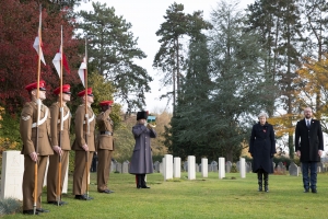 bezoek aan de begraafplaats van Saint-Symphorien in aanwezigheid van H.E. Mevr. Theresa May, eerste minister van het Verenigd Koninkrijk