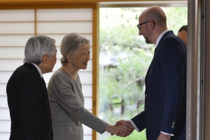 Politische und wirtschaftliche Mission in Japan: Treffen mit dem japanischen Kaiserpaar, Besuch des Monuments/Heiligtums Meiji-Schrein sowie Einweihung der Magritte-Ausstellung im National Art Center in Tokio