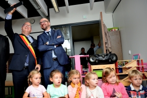 Bezoek aan de eerste taalbadschool in Frasnes-lez-Anvaing